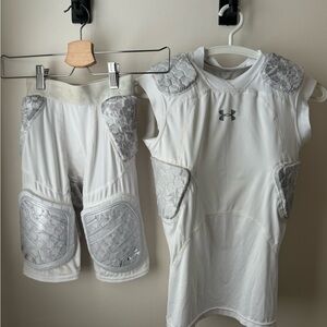 Under Armour Youth Pro 5-Pad Football Girdle & Integrated Football Shirt Size L